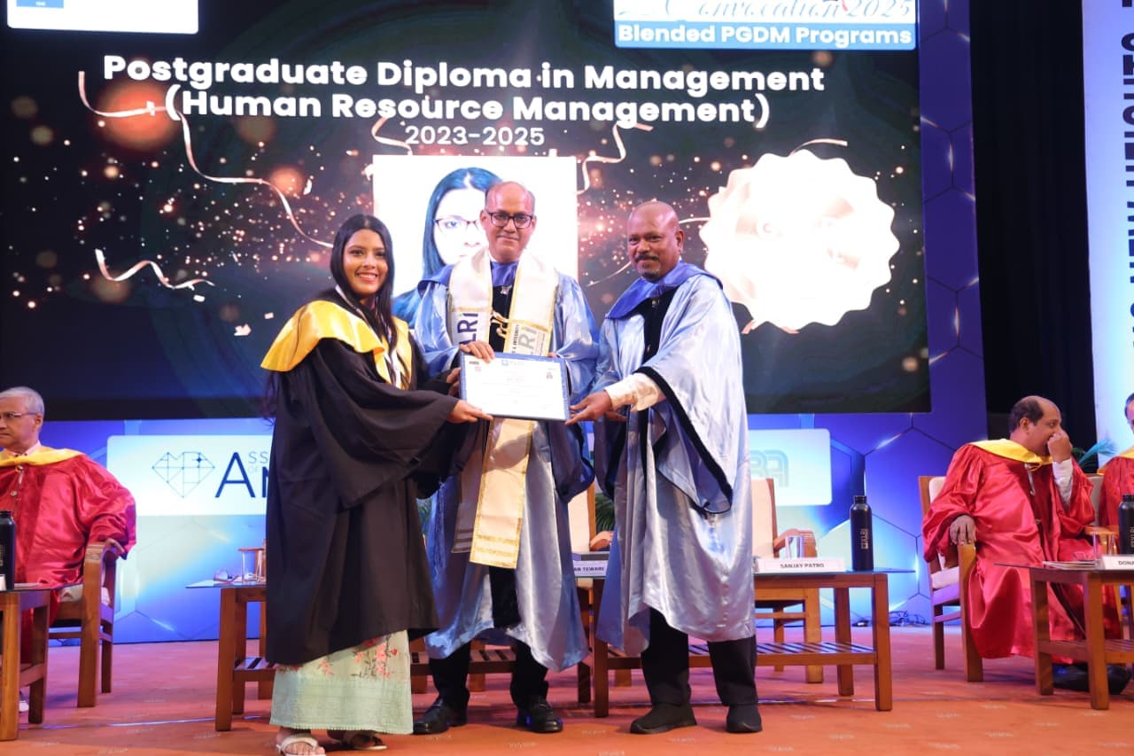 XLRI confers diplomas to 189 students on 2nd Convocation of Blended PGDM Programmes