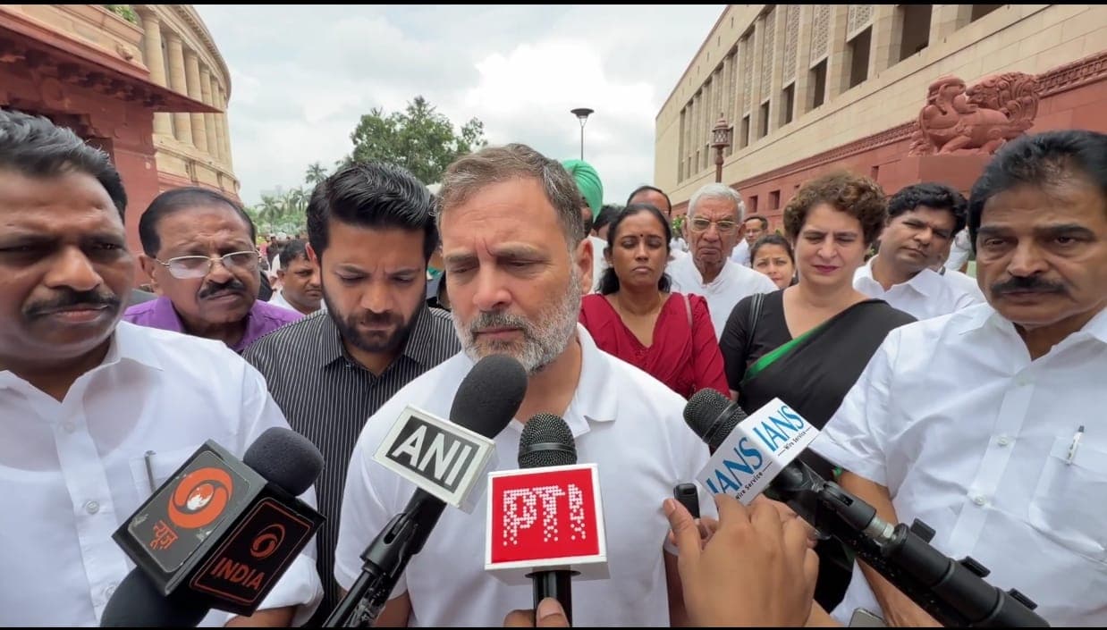 Delhi University warns students of 'consequences' for participating in protest, Rahul Gandhi fumes