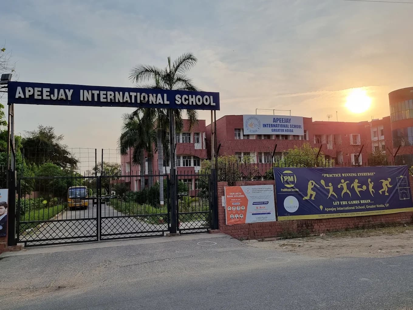 Apeejay School International, Noida hiring for academic, administrative positions