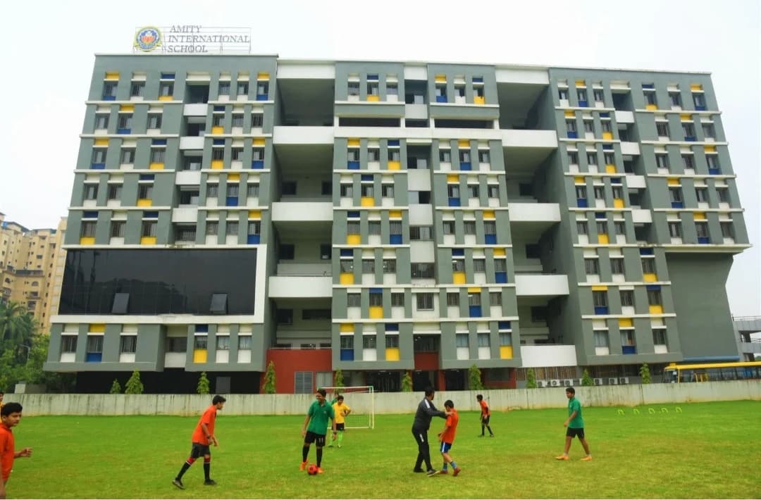 Amity International School hiring for PGT, TGT, PRT, Counsellor, Special Educator and Marketing Manager Posts