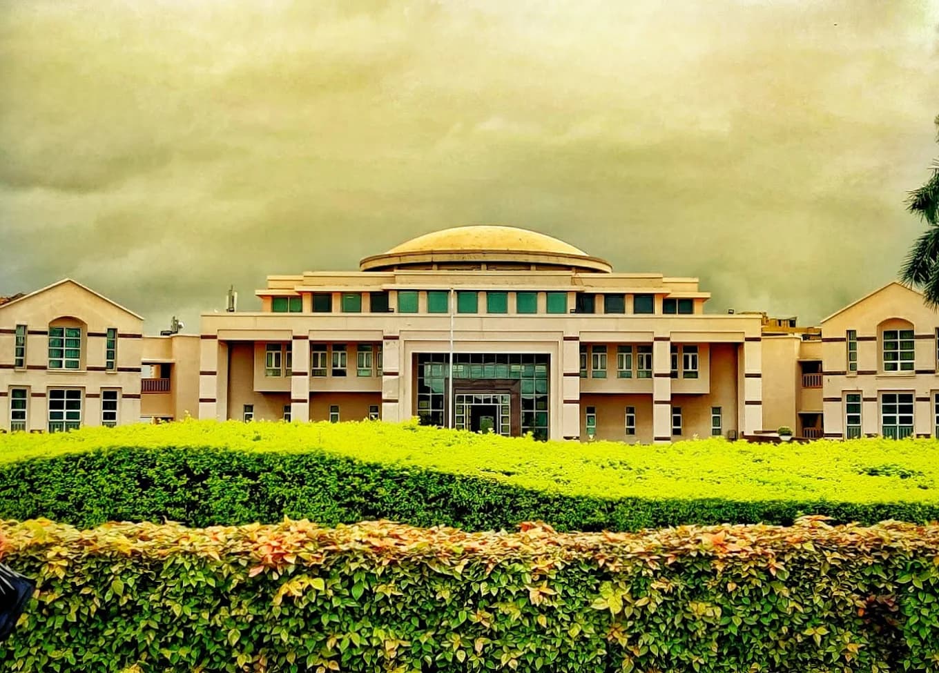 BITS Pilani, K K Birla Goa Campus hiring Junior Officer